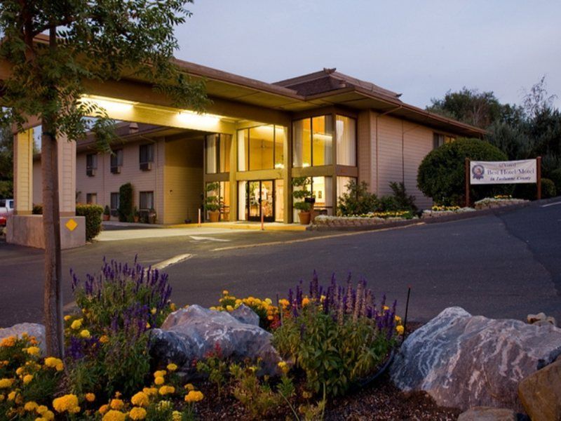 Western Oaks And Conference Center Hotel 3*